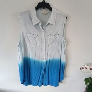 Khakis & Co Womens 2X Ombre Blue Sleeveless Button Front Blouse Top